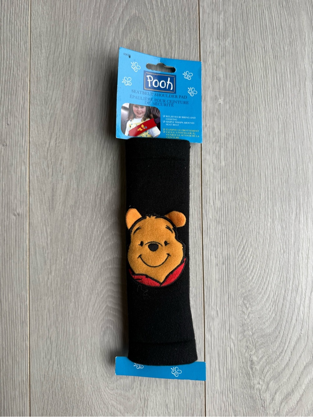 Vintage Kids Black Seatbelt Shoulder Pad with Winnie the Accent
